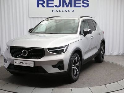 begagnad Volvo XC40 B4 FWD Bensin Plus Dark Dragkrok Motorstol Google 2024, SUV