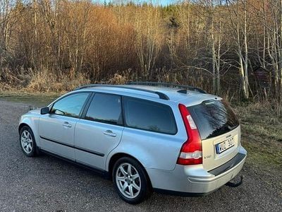 Begagnad 2005 Volvo V50 Kombi | 35 000 kr (Marknadspris)