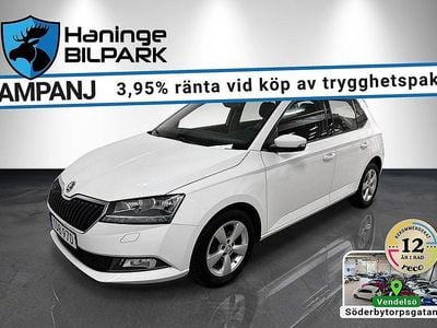 Begagnad Skoda Fabia Style 95 HK (69 kW) 2019 Vit Halvkombi