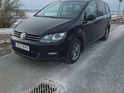 Begagnad VW Sharan 150 HK (110 kW) 2017 Minibuss