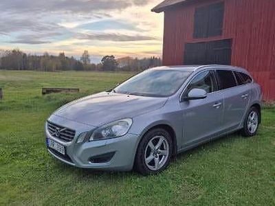 Begagnad 2011 Volvo V60 Kombi | 65 000 kr (Superpris)