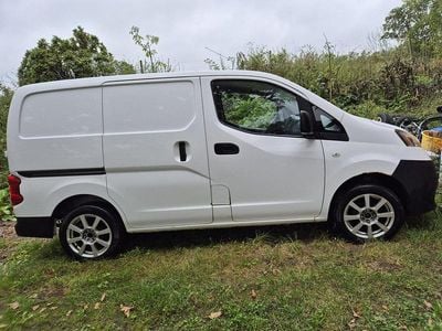 Nissan NV200