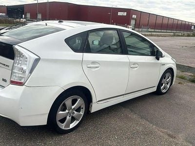 Begagnad Toyota Prius 136 HK (100 kW) 2009 Halvkombi