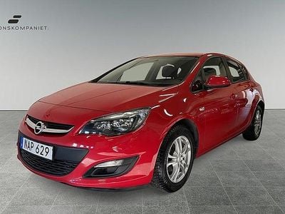 Röd Begagnad 2015 Opel Astra Halvkombi | 82 900 kr (Marknadspris)