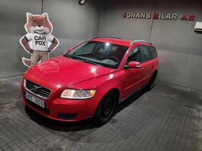 Begagnad Volvo V50 Kinetic 136 HK (100 kW) 2008 Röd Kombi