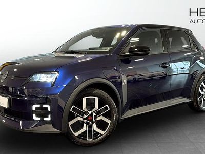 Ny Renault 5 E-Tech Techno 2026 Blå Halvkombi