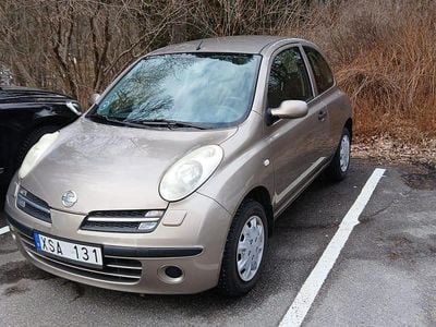 Begagnad Nissan Micra 65 HK (47 kW) 2006 Halvkombi