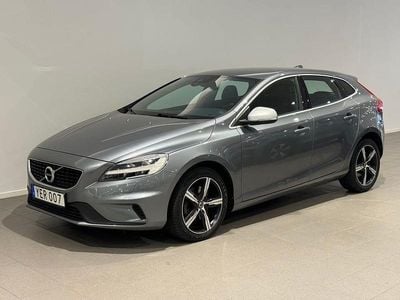 Grå Begagnad 2016 Volvo V40 Business Edition Kombi | 149 500 kr (Lite dyr)