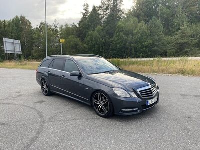 Mercedes E220