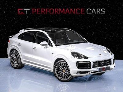 Begagnad Porsche Cayenne 462 HK (339 kW) 2023 Carrara white metallic SUV