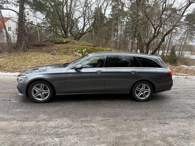 Begagnad Mercedes E220 194 HK (142 kW) 2021 Grå metallic