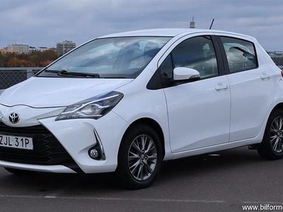 Begagnad Toyota Yaris 112 HK (82 kW) 2019 Vit Halvkombi