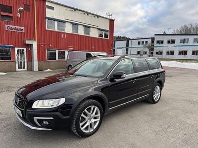Svart Begagnad 2015 Volvo XC70 Momentum Kombi | 179 900 kr (Marknadspris)