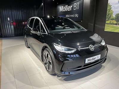 Ny VW ID.3 Pro Performance 239 kW (326 HK) 2026 Svart Halvkombi