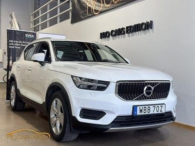 Begagnad Volvo XC40 Momentum 150 HK (110 kW) 2020 Vit SUV