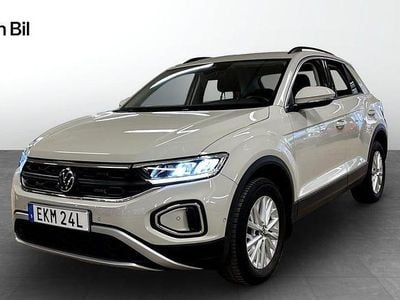 Grå Begagnad 2022 VW T-Roc SUV | 219 800 kr (Marknadspris)