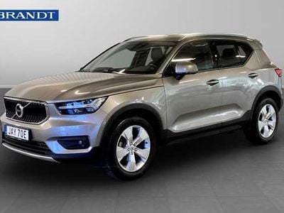 Grå Begagnad 2020 Volvo XC40 Momentum SUV | 229 900 kr (Marknadspris)