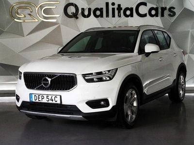 Vit Begagnad 2019 Volvo XC40 Momentum SUV | 218 900 kr (Marknadspris)