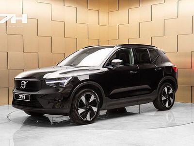 Svart Begagnad 2024 Volvo XC40 Ultimate SUV | 489 900 kr