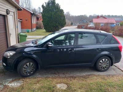 begagnad Kia Ceed 1,6 CRDi 2010