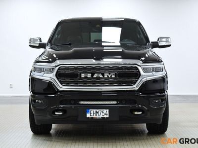 begagnad Dodge Ram LIMITED Crew Cab 5.7 V8 HEMI KÅPA LUFT-F PANO H/K®