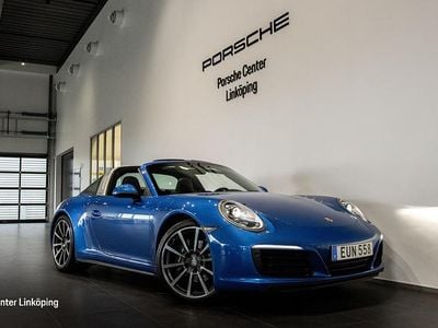 Begagnad Porsche 911 Targa 4 370 HK (272 kW) 2017 Blå Cab