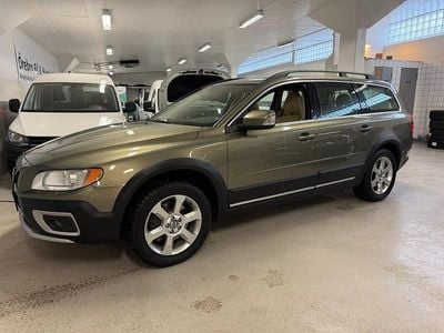 Begagnad Volvo XC70 Summum 205 HK (150 kW) 2010 Grön Kombi
