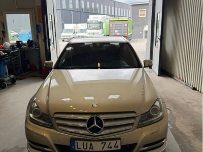 Mercedes C220