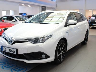 begagnad Toyota Auris Touring Sports Hybrid e-CVT Comfort Euro 6