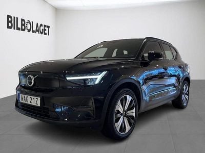 Svart Begagnad 2023 Volvo XC40 Core SUV | 334 800 kr
