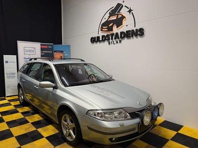 Grå Begagnad 2004 Renault Laguna GrandTour Expression Kombi | 34 900 kr (Marknadspris)