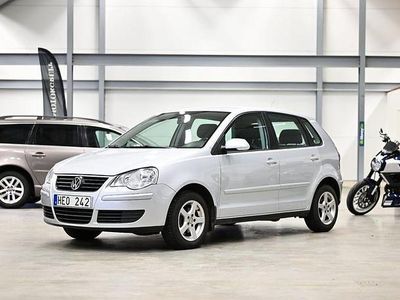 Begagnad VW Polo Comfortline 80 HK (58 kW) 2007 Silver Halvkombi