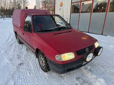 Begagnad VW Caddy 64 HK (47 kW) 2001 Minibuss