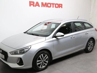 Begagnad Hyundai i30 Comfort 110 HK (80 kW) 2017 Silver Kombi