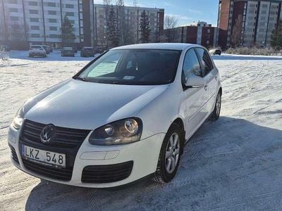 Begagnad VW Golf VI 140 HK (102 kW) 2008 Halvkombi