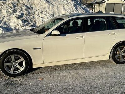 Begagnad BMW 520 190 HK (139 kW) 2015 Vit Kombi