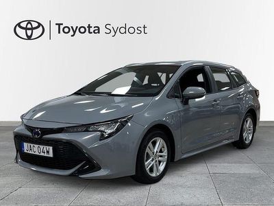 Grå Begagnad 2022 Toyota Corolla Active Kombi | 255 000 kr (Marknadspris)