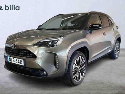 Grön Ny 2025 Toyota Yaris Cross SUV | 339 900 kr (Dyr)