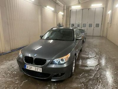 Begagnad BMW 523 185 HK (136 kW) 2006 Mörkgrå