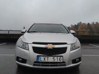 Begagnad 2012 Chevrolet Cruze Halvkombi | 38 900 kr (Marknadspris)