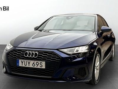 Navarrablå metallic Begagnad 2022 Audi A3 Proline Sedan | 229 000 kr (Marknadspris)