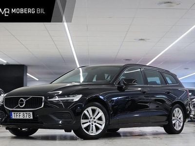 Begagnad Volvo V60 Momentum 163 HK (119 kW) 2020 Svart Kombi