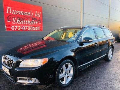 Svart Begagnad 2009 Volvo V70 Summum Kombi | 62 500 kr (Marknadspris)