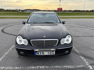 Mercedes C200