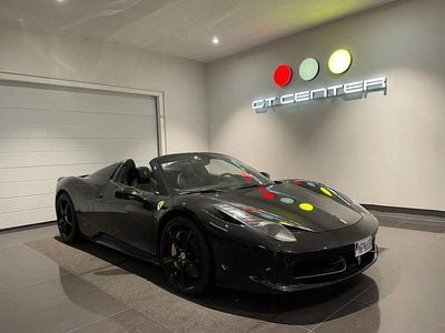 Begagnad Ferrari 458 570 HK (419 kW) 2013 Svart Cab