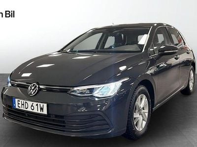 Grå Begagnad 2022 VW Golf VIII Kombi | 219 000 kr (Marknadspris)