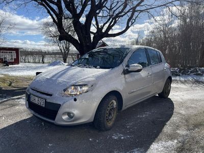 begagnad Renault Clio R.S. 5-dörra Halvkombi 1.2 E85 Euro 4