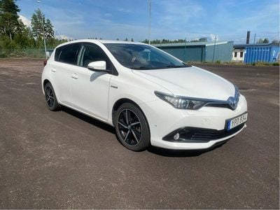 Toyota Auris Hybrid