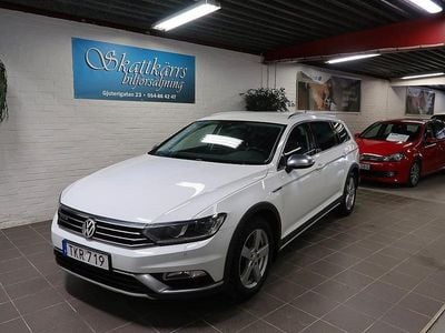 Begagnad VW Passat Alltrack 190 HK (139 kW) 2018 Vit Kombi