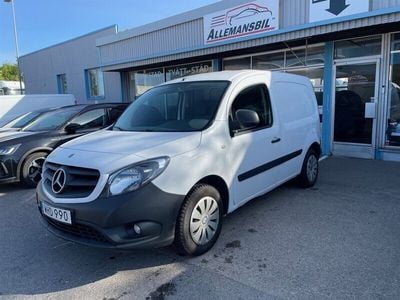 Mercedes Citan 109